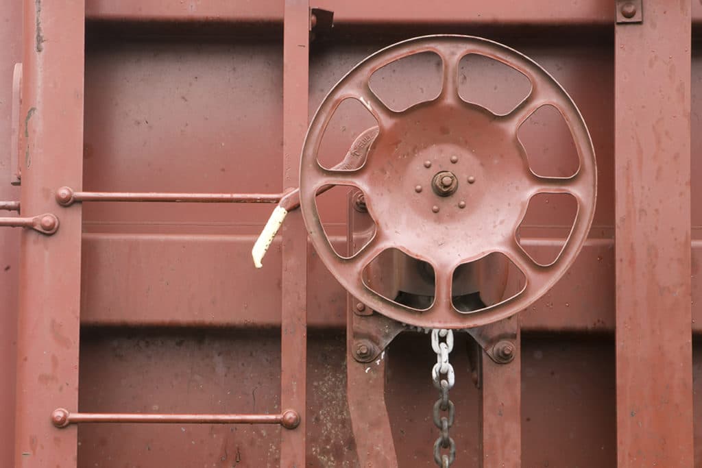 Hand Brakes - Railway Educational Bureau